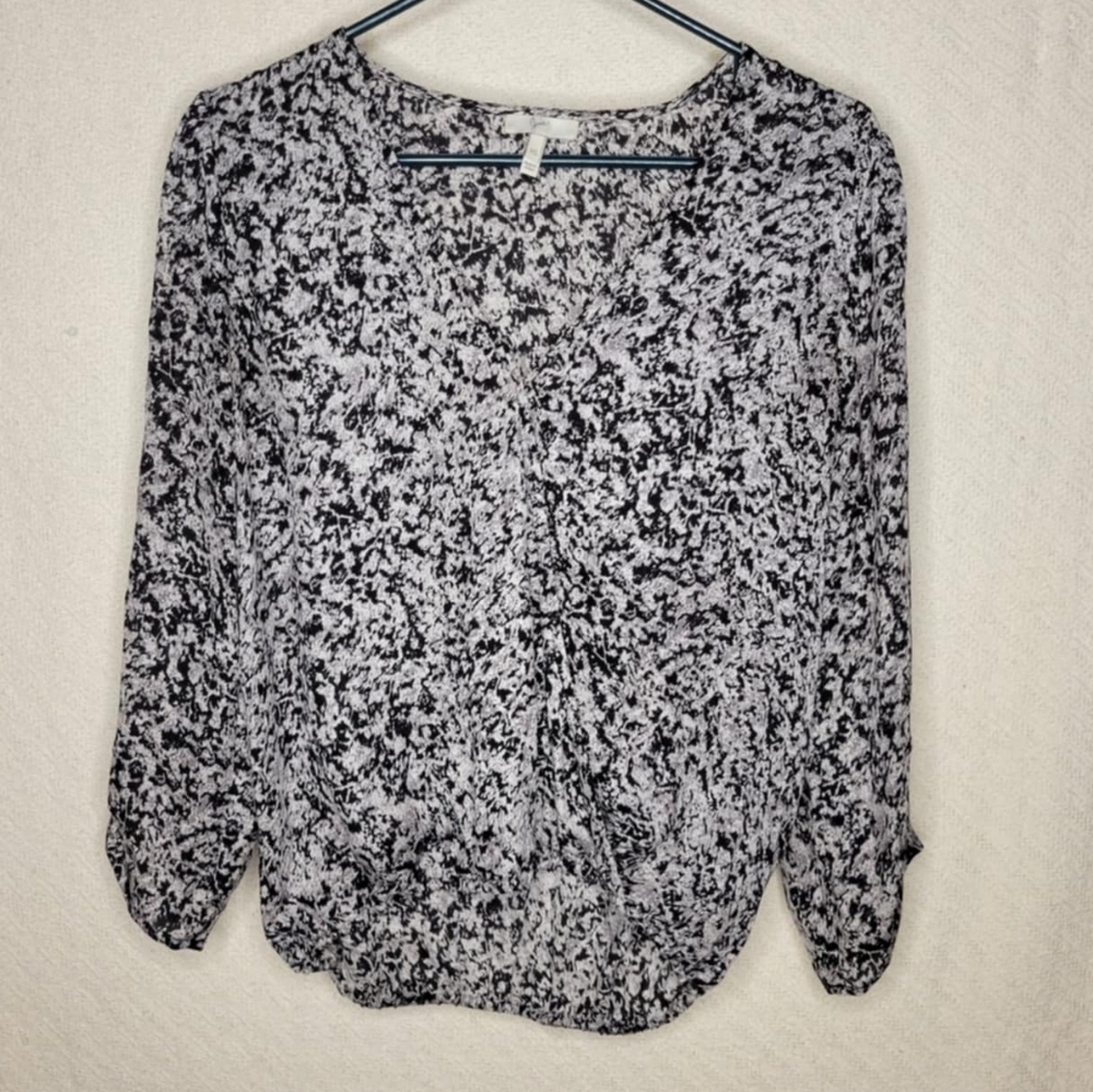Joie Black and White 3/4 Sleeve Relaxed Blouse